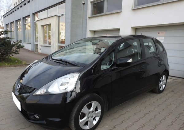 Honda Jazz cena 21900 przebieg: 119000, rok produkcji 2010 z Kielce małe 254